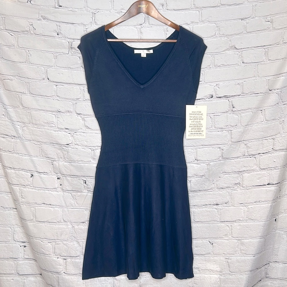 Boston Proper Navy Blue V-Neck Capped Sleeves Dress Size X-Small Brand New W/Tag